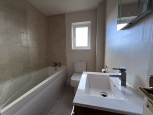 Photo 11- click for photo gallery